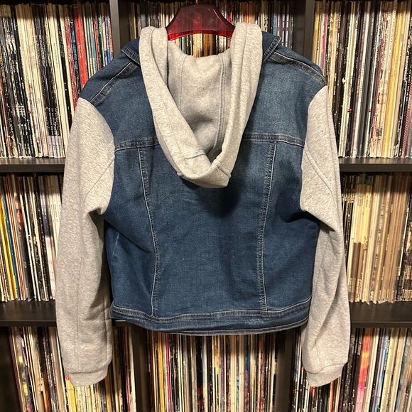 Jean Jacket - Picture 3 of 4